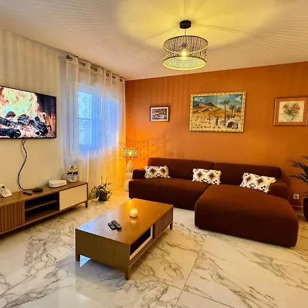 Trigone Premium 4 Stars